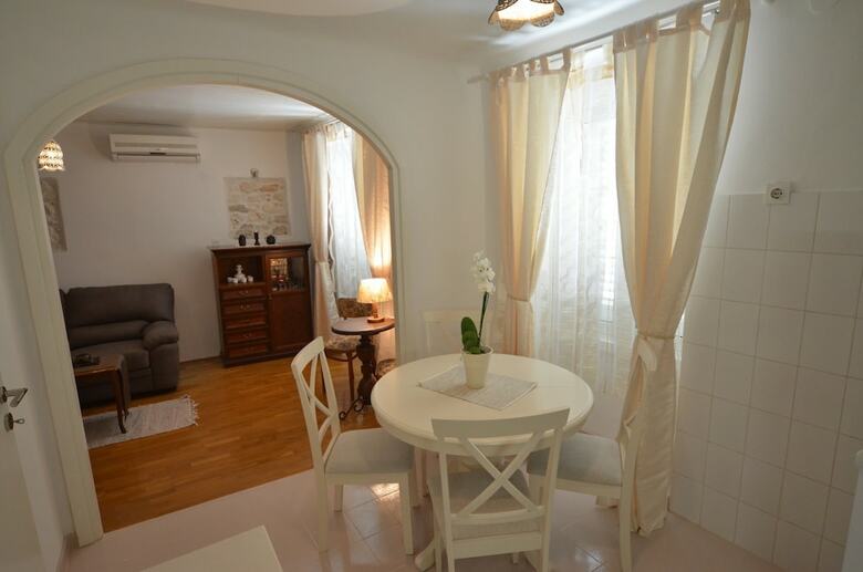 Eda Sea View Apartment