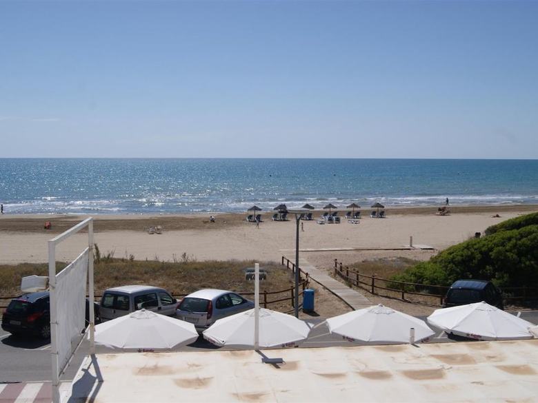 Apartamentos Marineu Primera Linea Playa Cargador 4/6