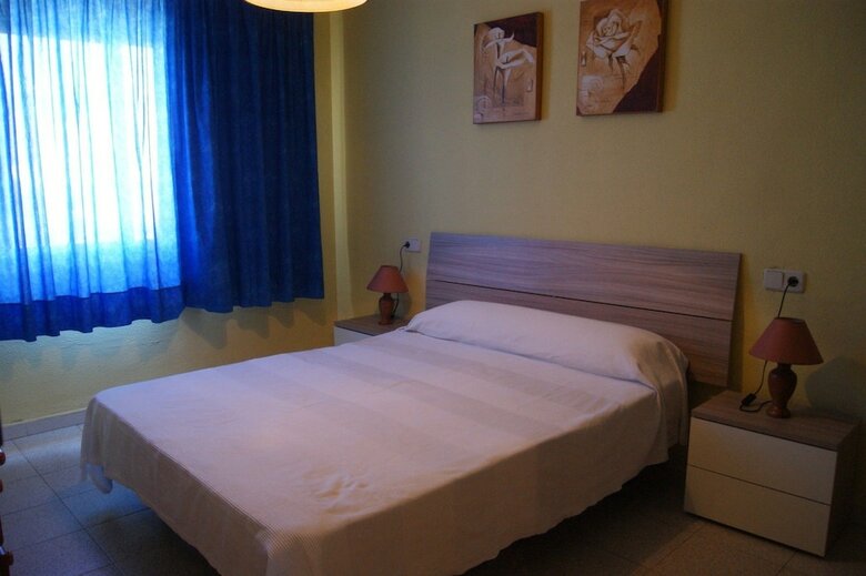 Apartamentos Marineu Sol Y Mar D�plex