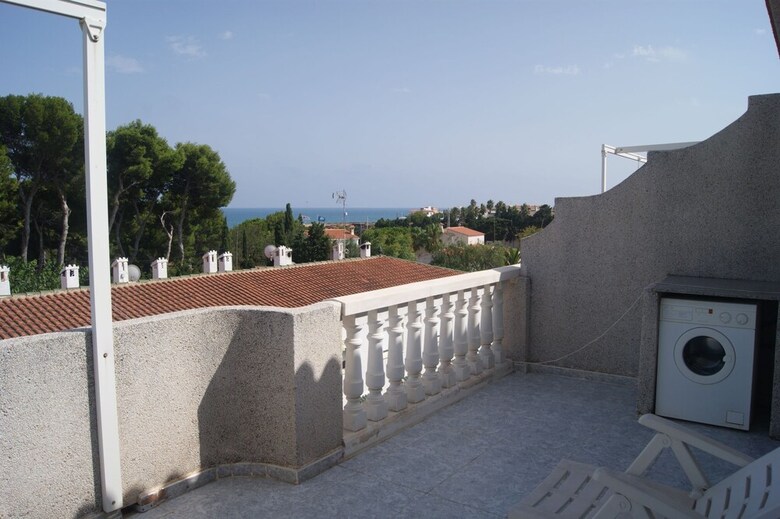 Apartamentos Marineu Jazmines �tico 2/4