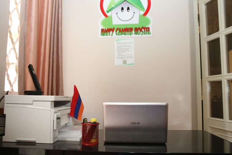 Hostal Happy Camper Hostel
