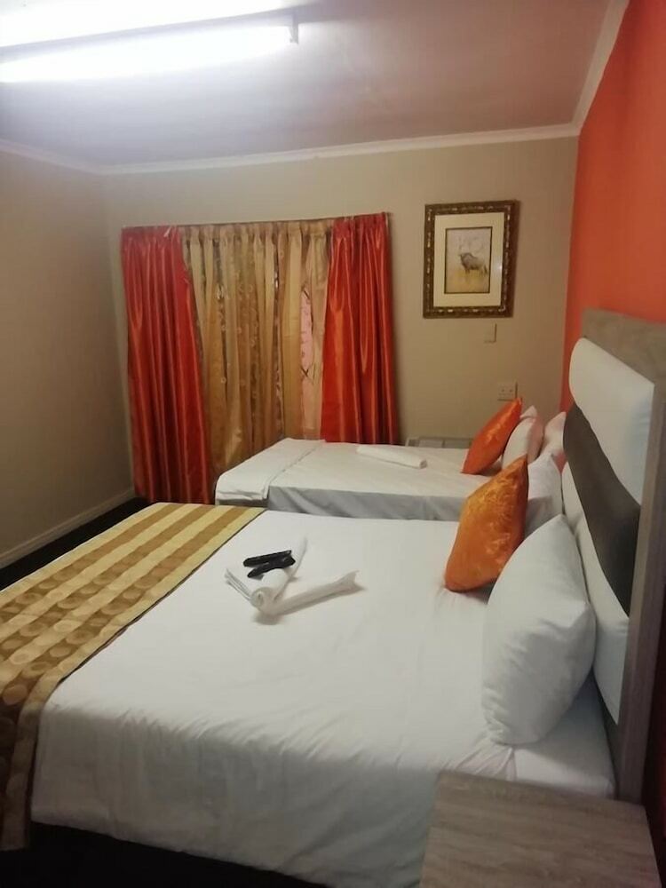 Hotel Rosepark Guest House