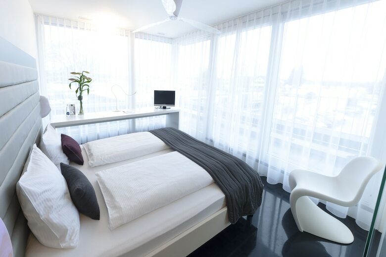 Hotel Sky Motel