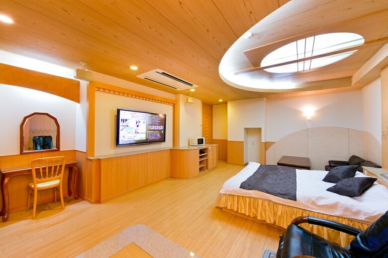 Hotel Mine - Adults Only