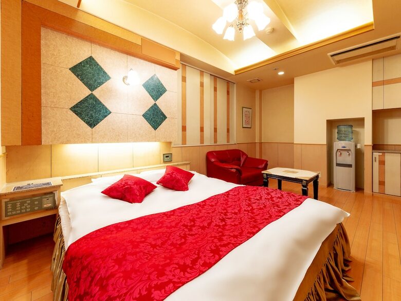 Hotel Mine - Adults Only