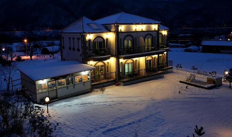 Santoria Pension