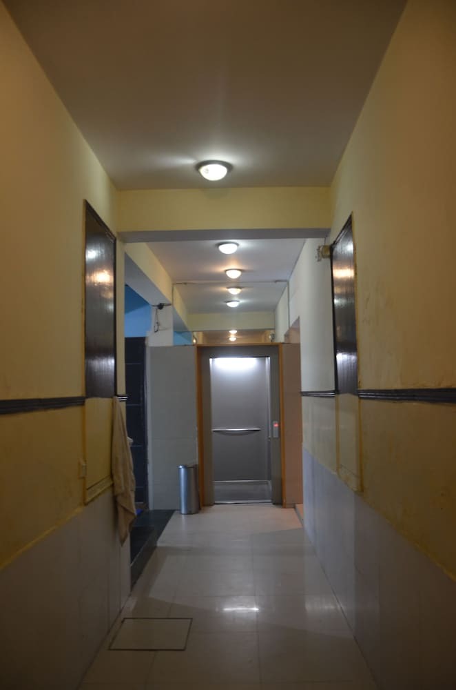Hotel Samrat Kaushambi