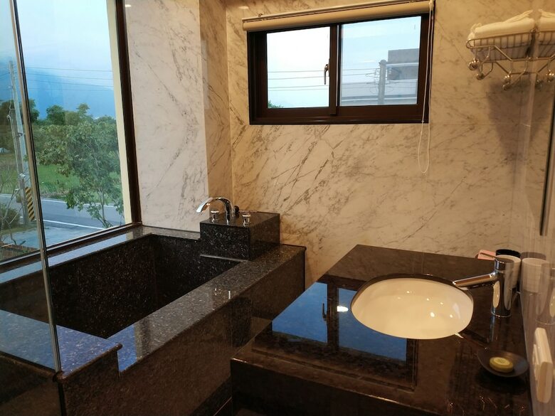 Hualien Fengstay B&B