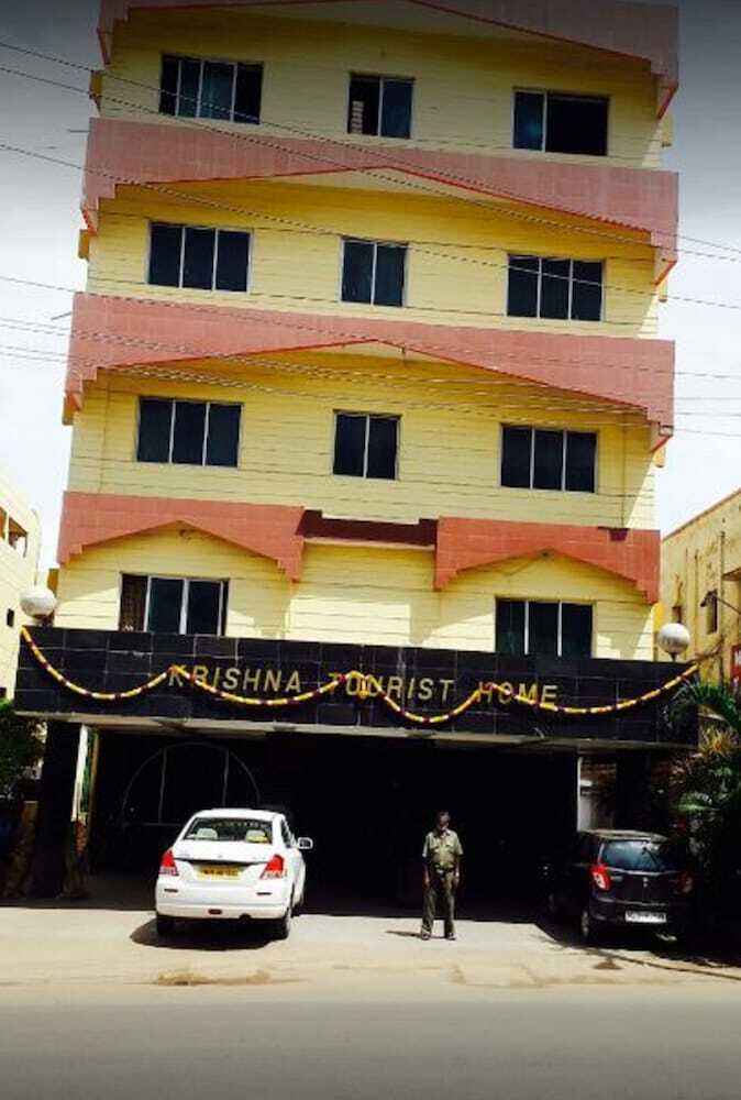 Hotel Krishna Tourist Home