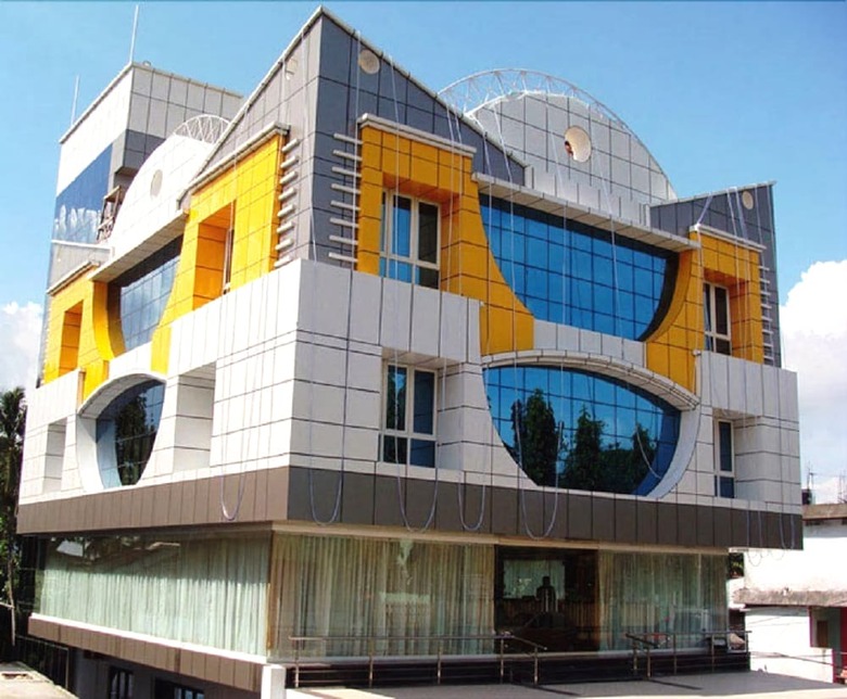 Hotel Hilltop International