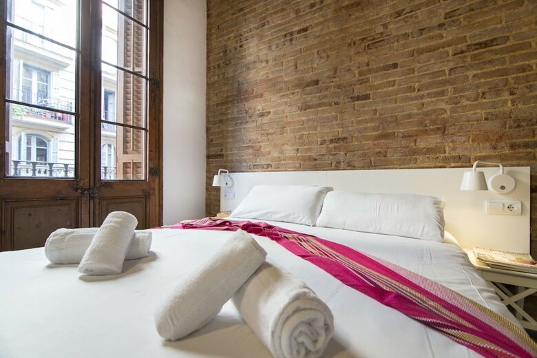 Apartamentos Happy People Plaza Espa�a