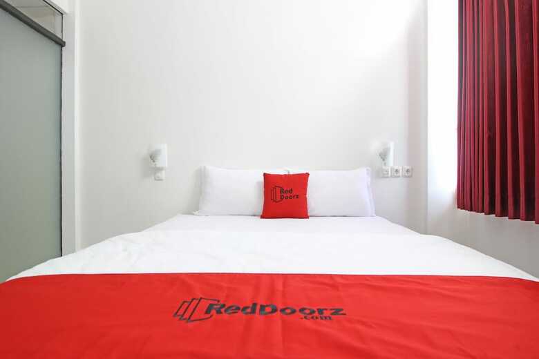 Hotel Reddoorz @ Jalan Ringroad Selatan