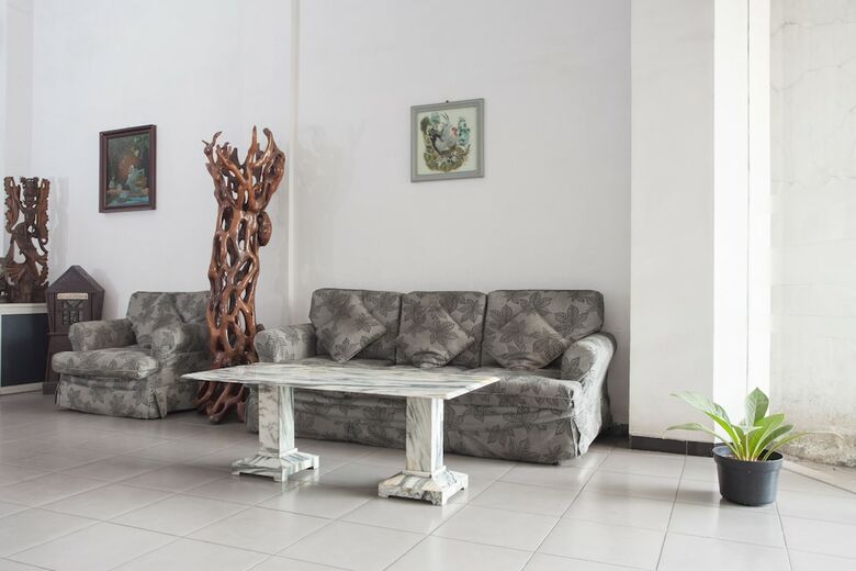 Hotel Reddoorz Near Terminal Arjosari