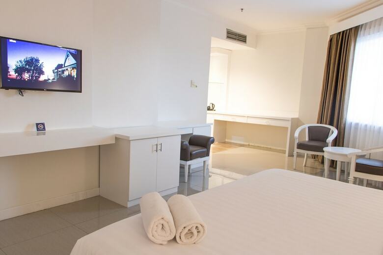 Hotel The Sunerra Bandung City Center