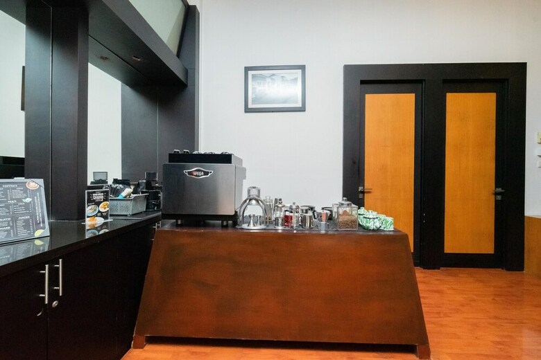 Hotel The Sunerra Bandung City Center