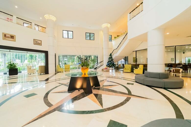 Hotel The Sunerra Bandung City Center