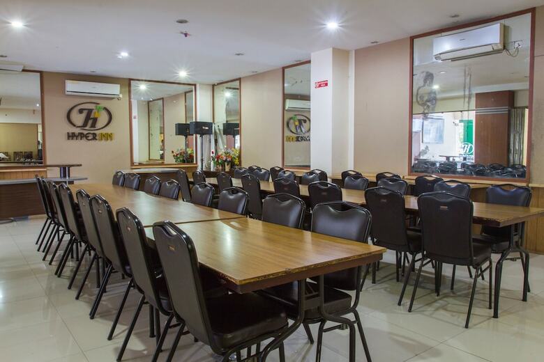 Hotel Reddoorz @ Paskal Hyper Square