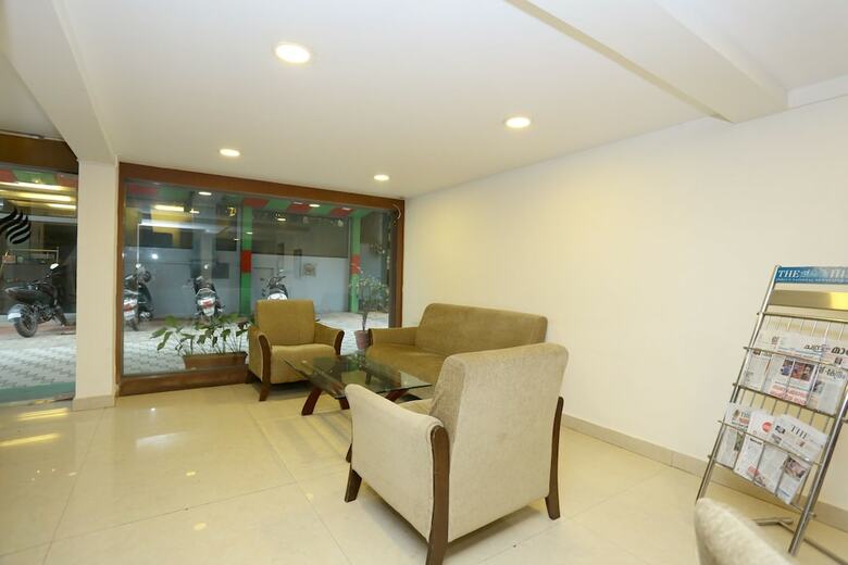 Hotel Oyo 16864 Soubhagya Residency
