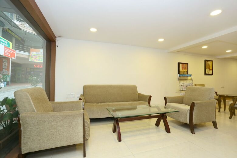 Hotel Oyo 16864 Soubhagya Residency