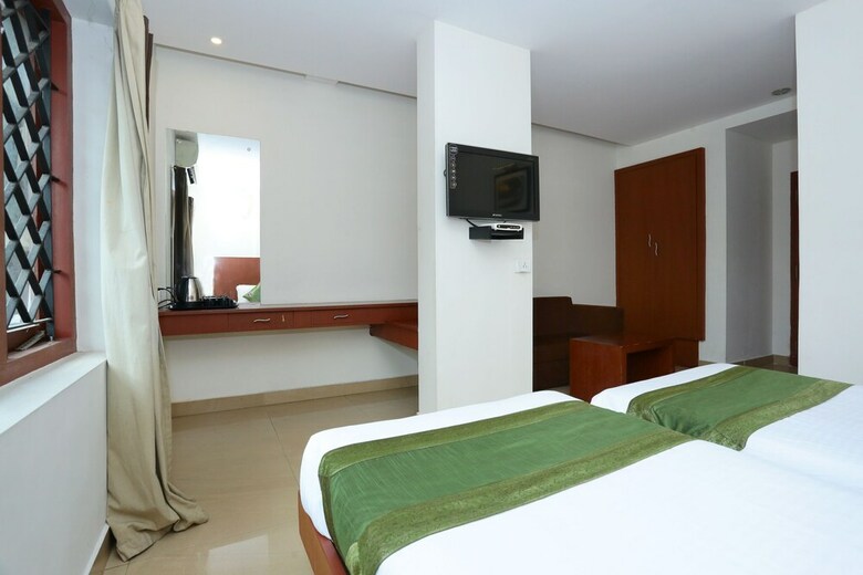 Hotel Oyo 16864 Soubhagya Residency