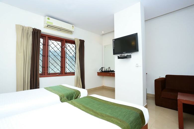 Hotel Oyo 16864 Soubhagya Residency