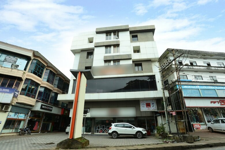Hotel Oyo 16864 Soubhagya Residency