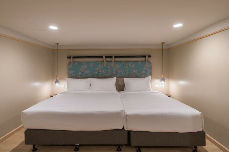 The Blanket Hotel