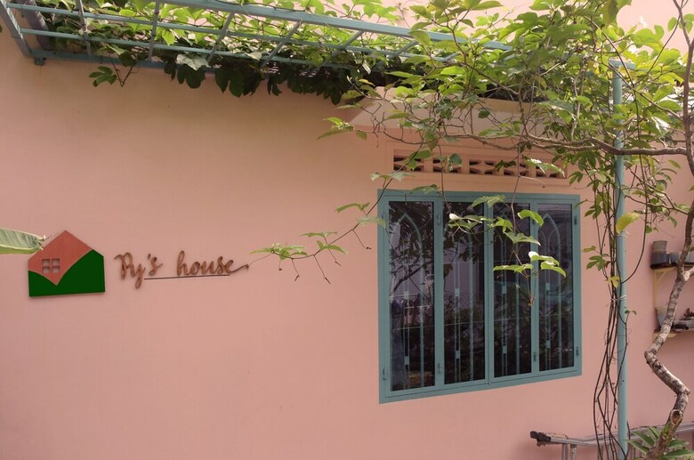 Hostal Py's House