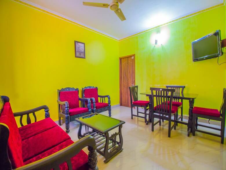 Apartamentos Oyo 14907 Home 1bhk With Balcony Varca Beach