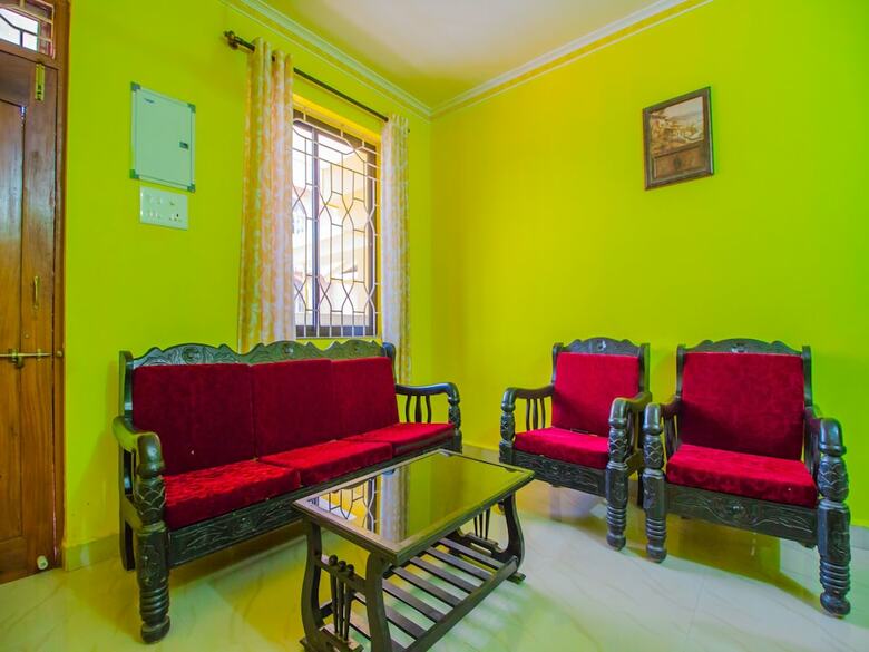 Apartamentos Oyo 14907 Home 1bhk With Balcony Varca Beach