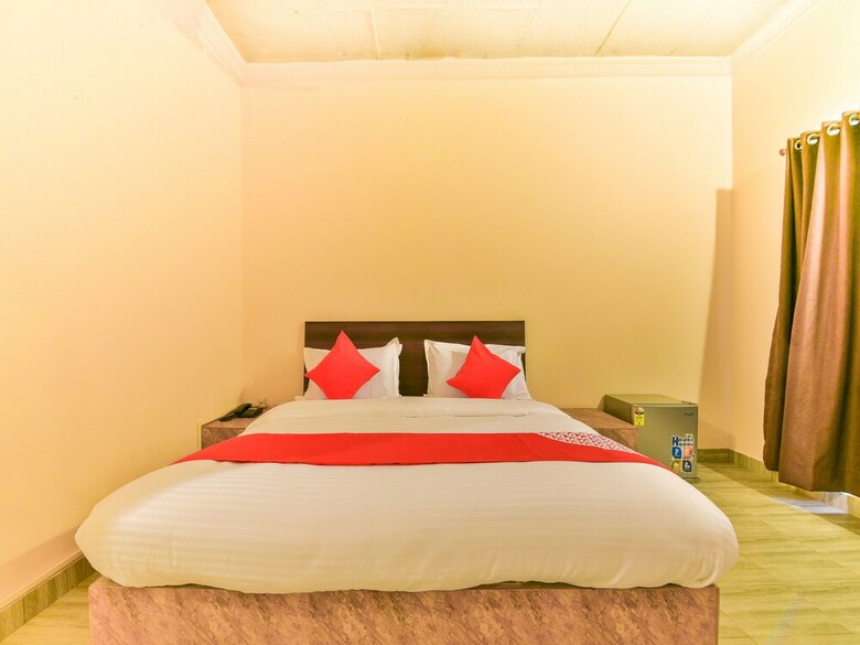 Hotel Oyo 15836 Pleasure River Front Resort