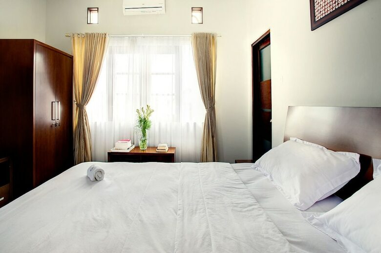 Bed & Breakfast Omah Garuda Homestay