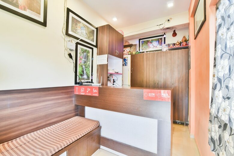 Oyo 2333 Aananda Hotel
