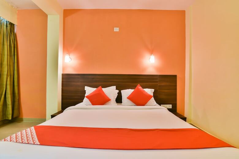 Oyo 2333 Aananda Hotel