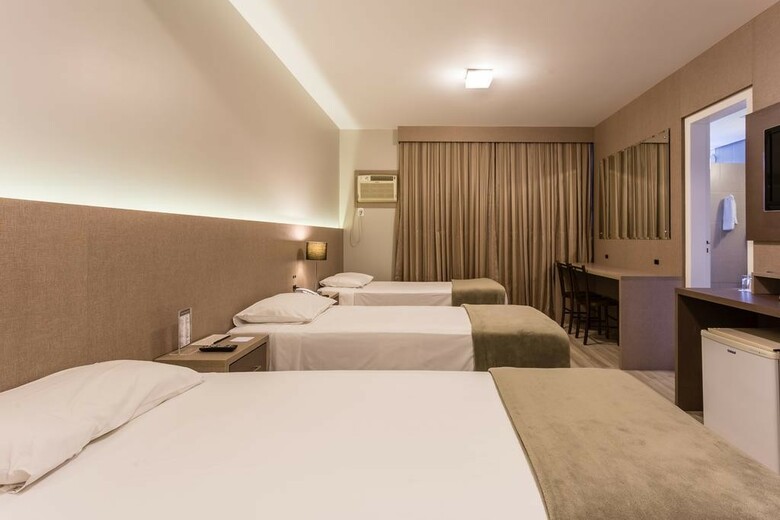 Hotel Farol Da Ilha