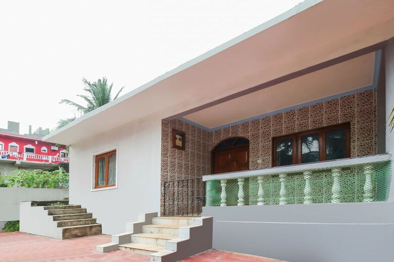 Oyo 15529 Home Decent 2bhk Candolim