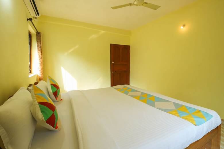 Oyo 15529 Home Decent 2bhk Candolim