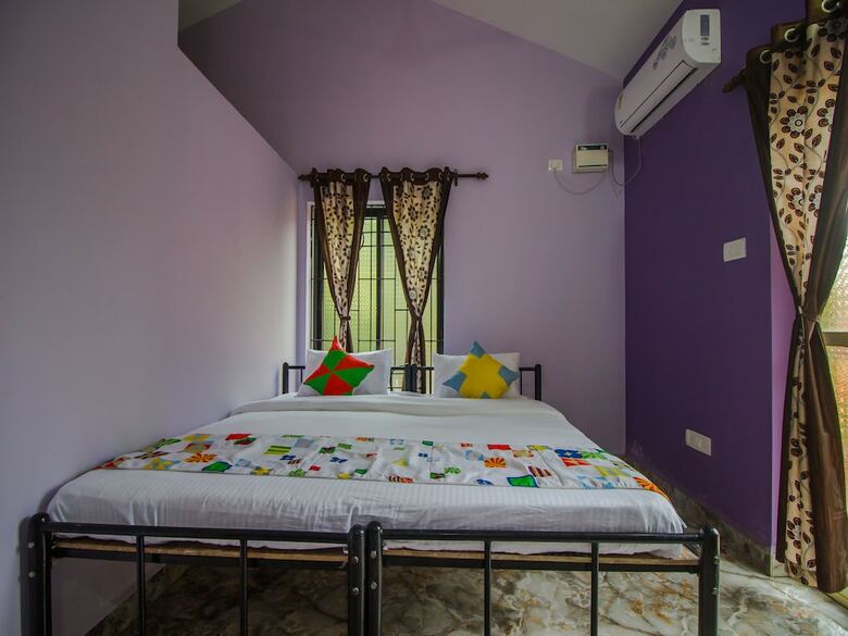 Oyo 16976 Home Pool View 3bhk Siolim