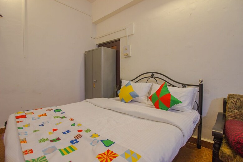 Hotel Oyo 16070 Home Decent Studio Anjuna