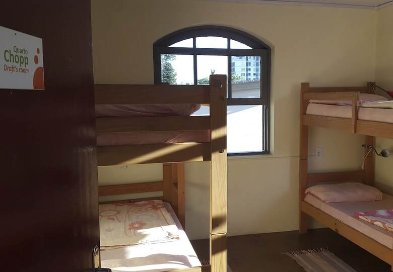Hostal Joinville Hostel & Pousada