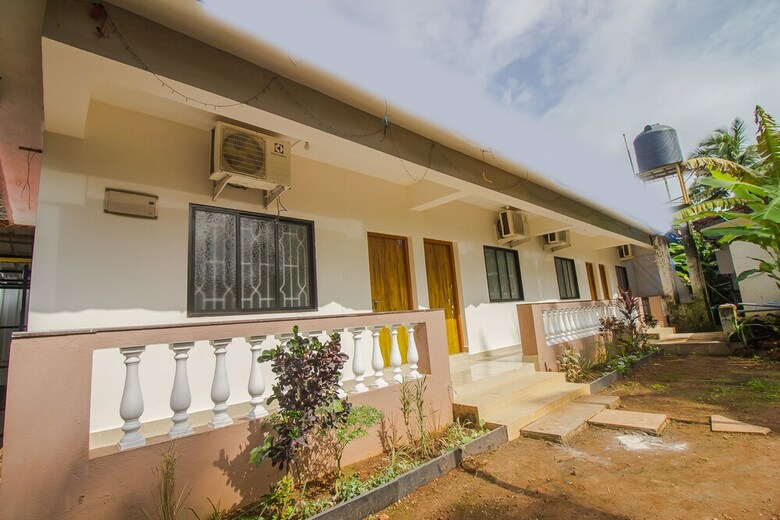 Apartamentos Oyo 17244 Home Sunset View Stay Anjuna Beach