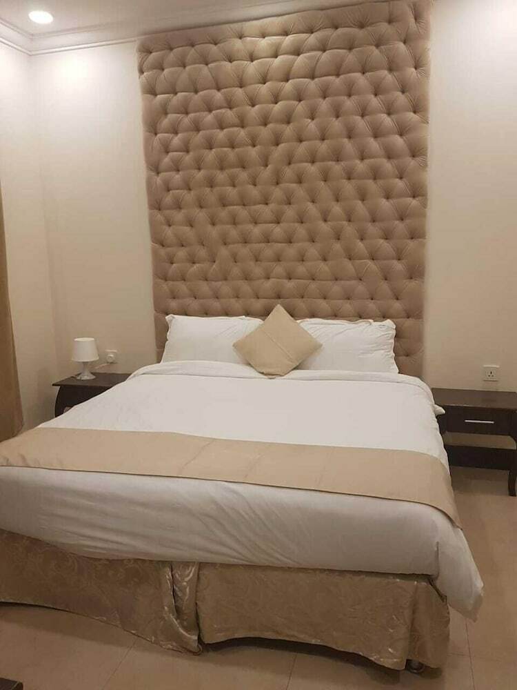 Ghrass Furnished Apartments
