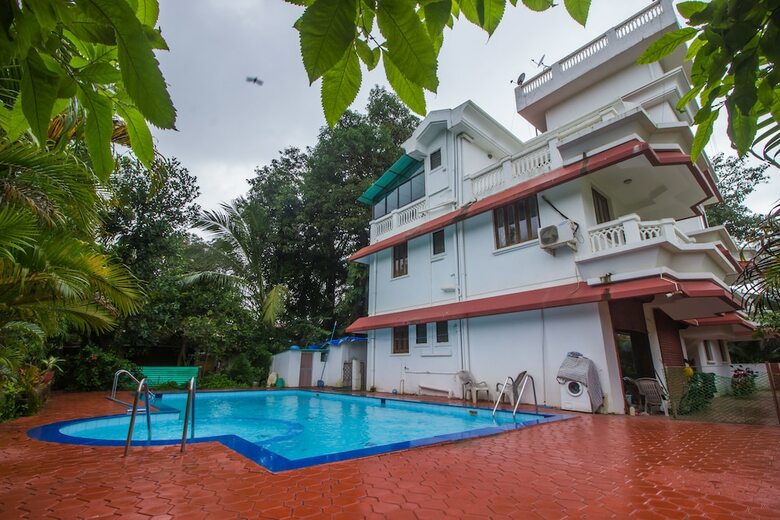 Apartamentos Oyo 18662 Home 2bhk With Pool Fatrade Beach