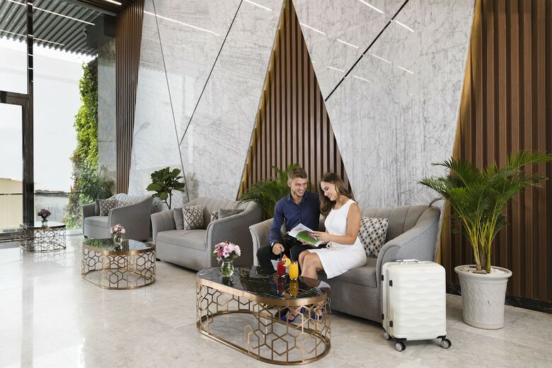 Emerald Bay Nha Trang Hotel And Spa