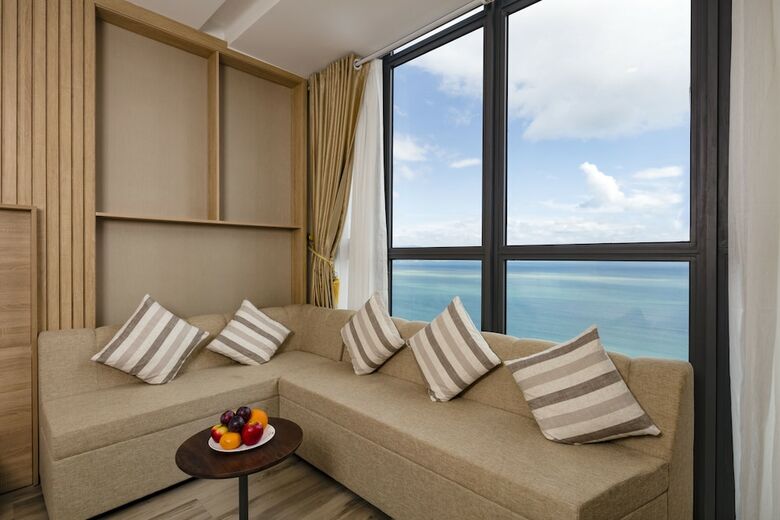 Emerald Bay Nha Trang Hotel And Spa
