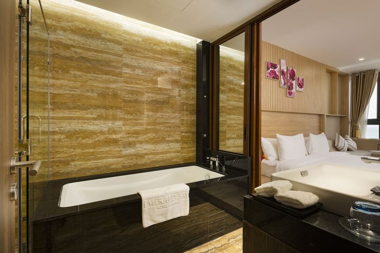 Emerald Bay Nha Trang Hotel And Spa