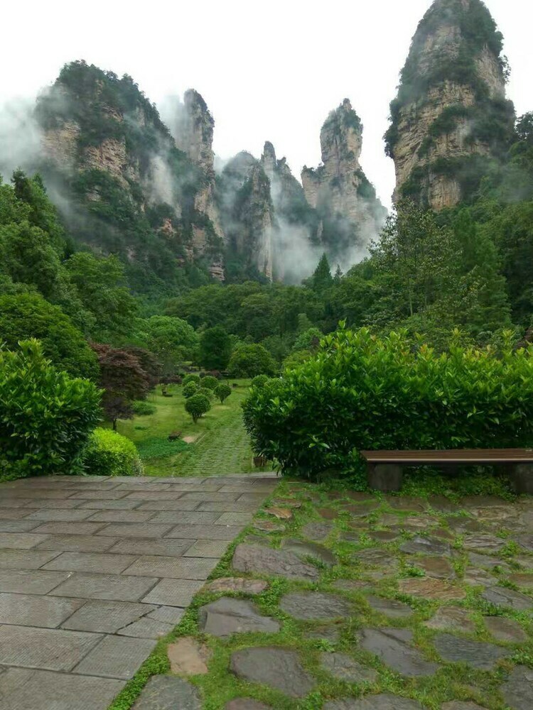 Zhangjiajie Yalin Express Hotel