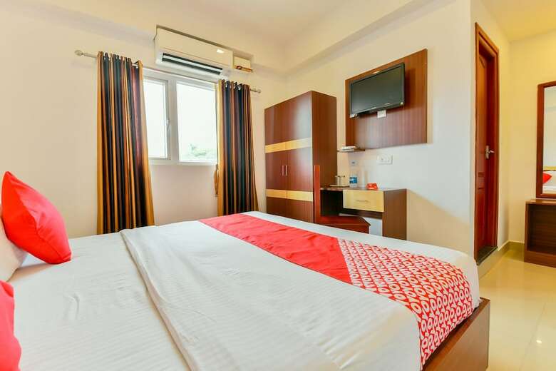 Hotel Oyo 18604 Puthens Capitol Inn