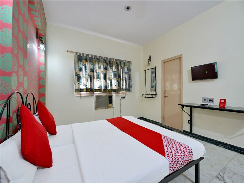 Oyo 13000 Hotel Utsav Residency