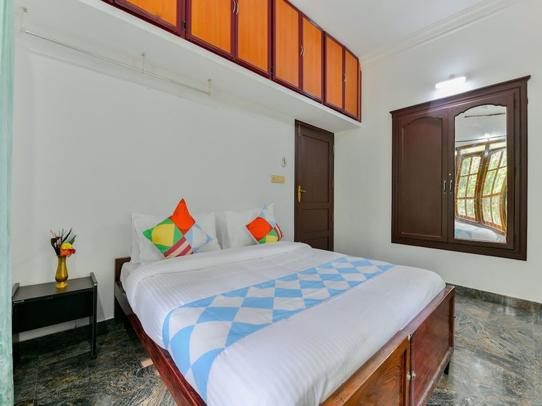 Oyo 17351 Home Hill View 3bhk Chembothara